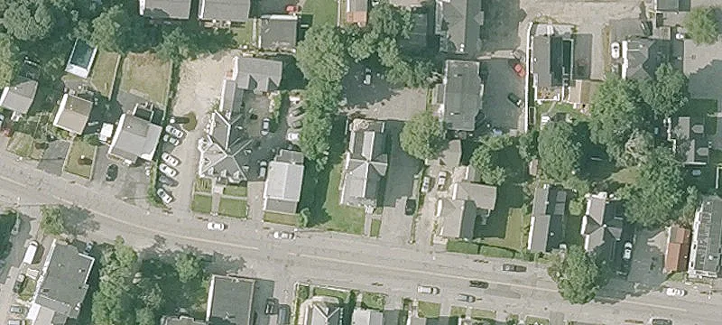 Multifamily Building with Ample Parking