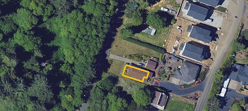 Residential Buildable Lots Near Lake