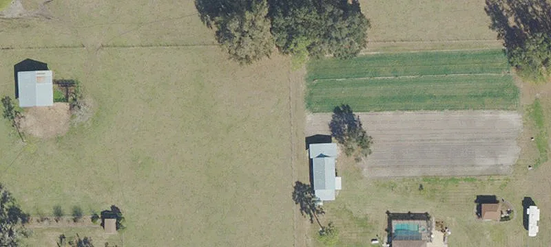 Equestrian Estate with Barn