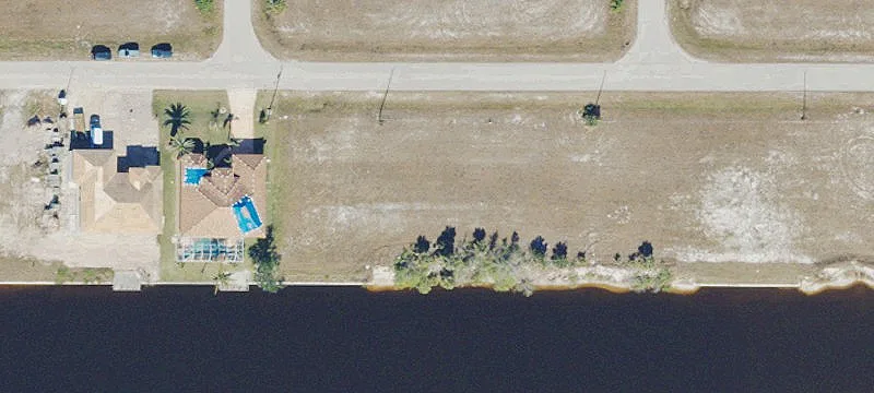 Gulf Access Waterfront Land
