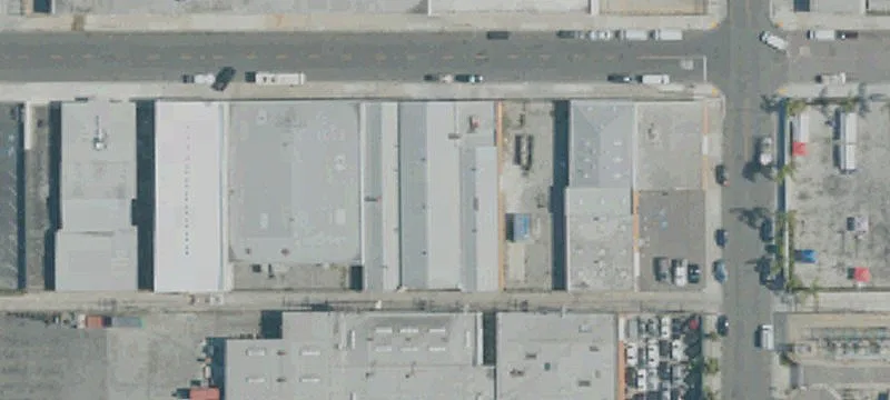 Light Industrial Warehouse with Secured Lot