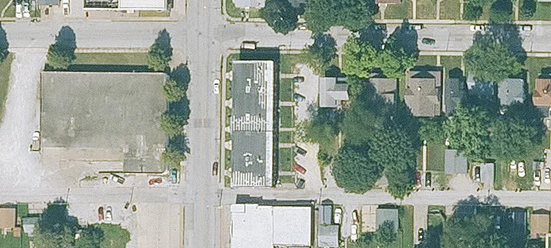 Mixed-Use Flex and Warehouse Building