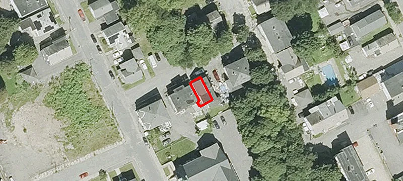 Renovated Duplex with Double Driveway