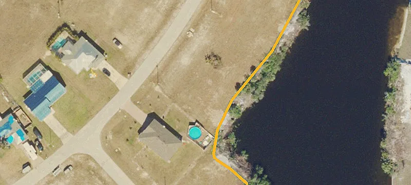 Waterfront Basin View Land