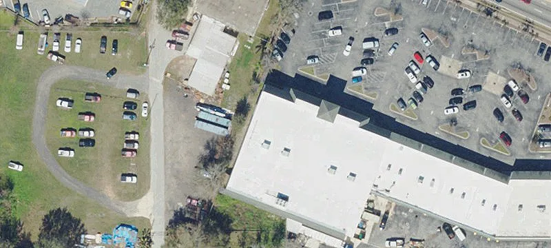 Single-Tenant Retail Storefront