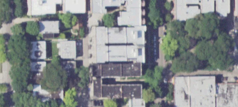 Hyde Park Apartment Building