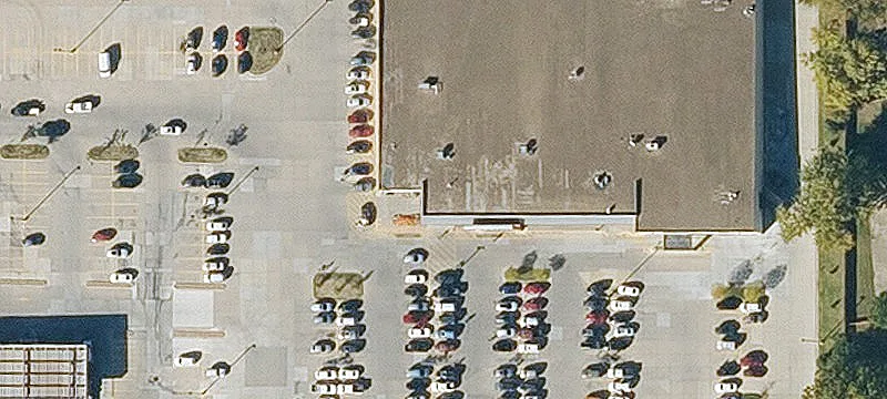 Retail Pad Site in Grocery Parking Lot