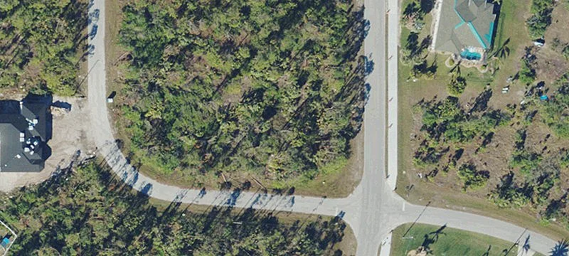 Oversized Corner Home Lot