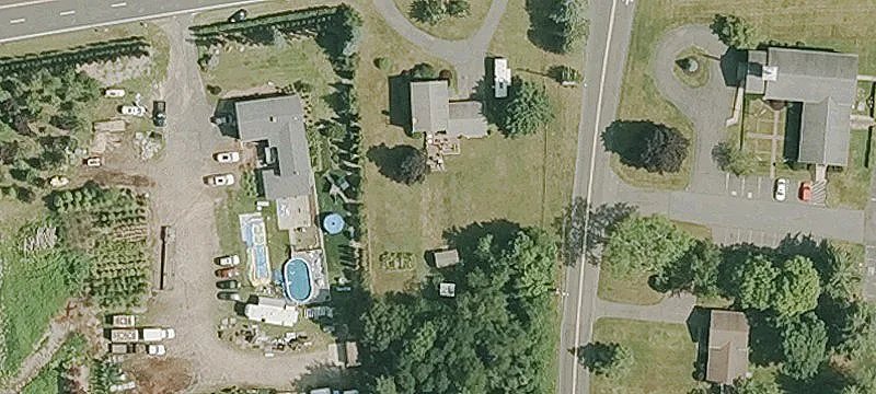 Specialty Property at Signalized Intersection