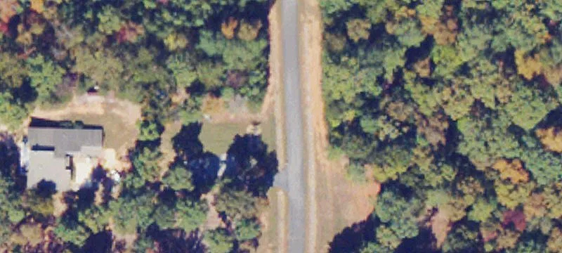 Gentle Lakefront Residential Lot