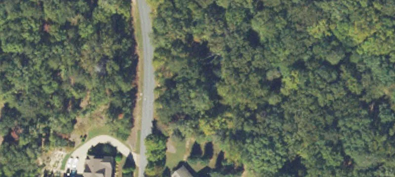 Residential Building Lot in Waterside