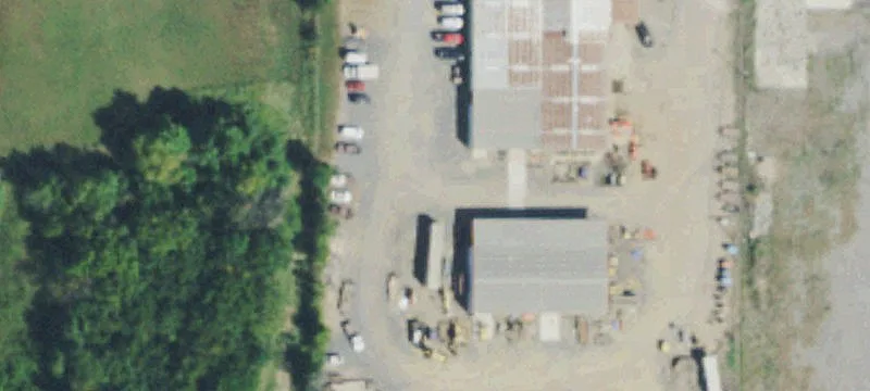 Automotive Service and Warehouse Property