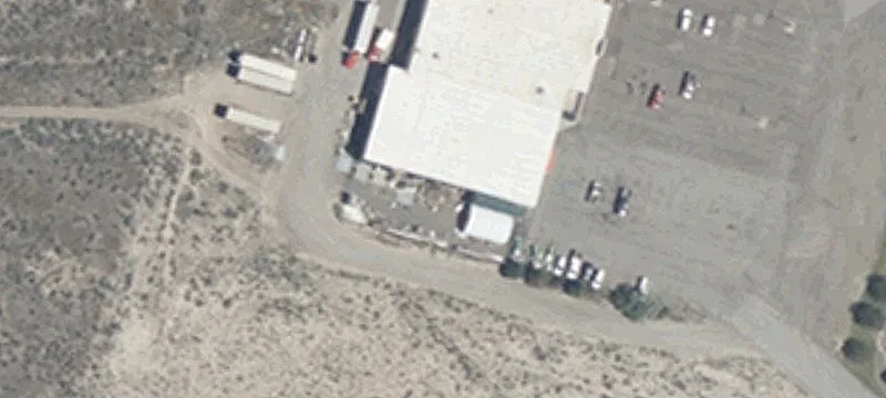 Hardware and Auto Parts Retail Store