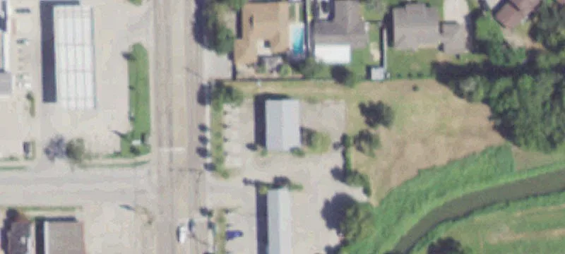 Commercial Land With Improvements