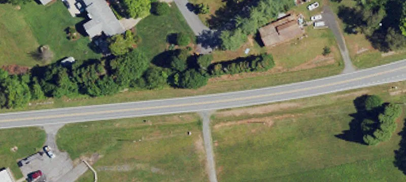 Affordable Highway Commercial Space