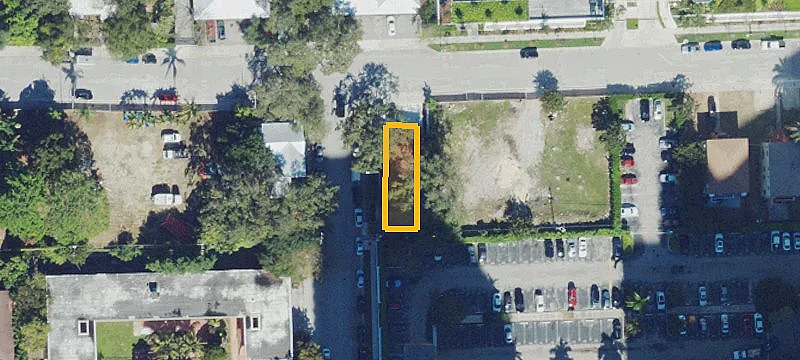 Stand-Alone Fourplex with Development Potential