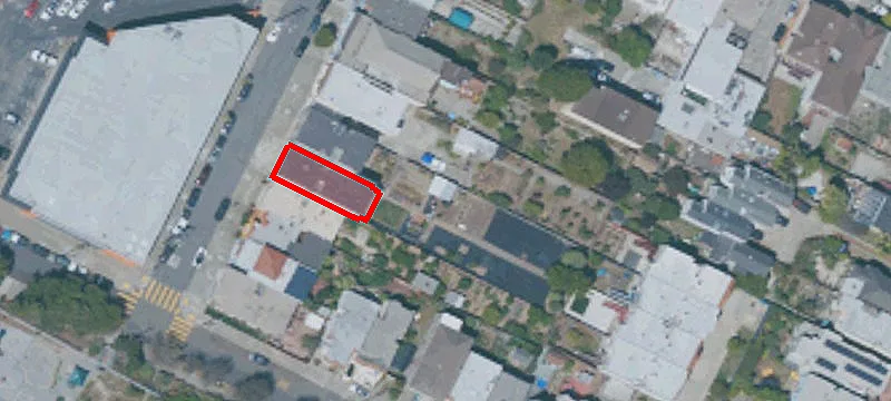 Duplex with Bonus Room and Terrace