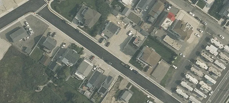 Bayfront Restaurant and Bar with Residence