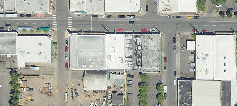 Single-Tenant Single-Story Retail Building