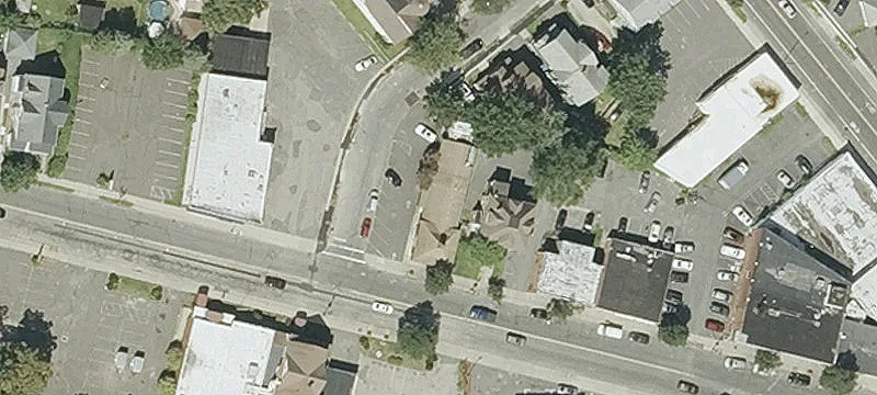 Corner Restaurant With Liquor License