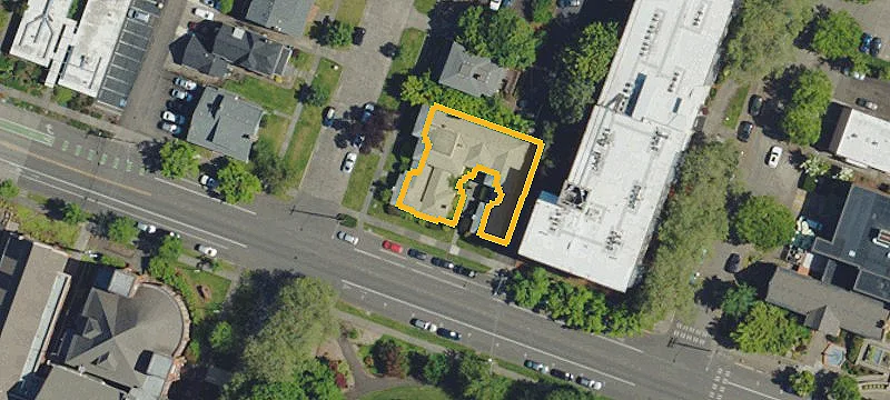 13-Unit Apartment Complex