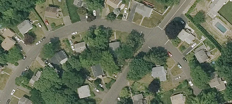 Corner Lot Duplex With Separate Entrances