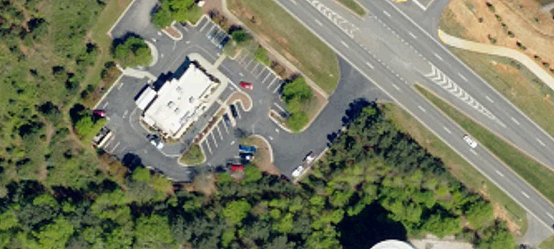 NNN Specialty Retail Lease