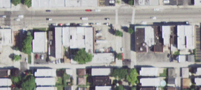 Corner Flex Warehouse with Drive-In