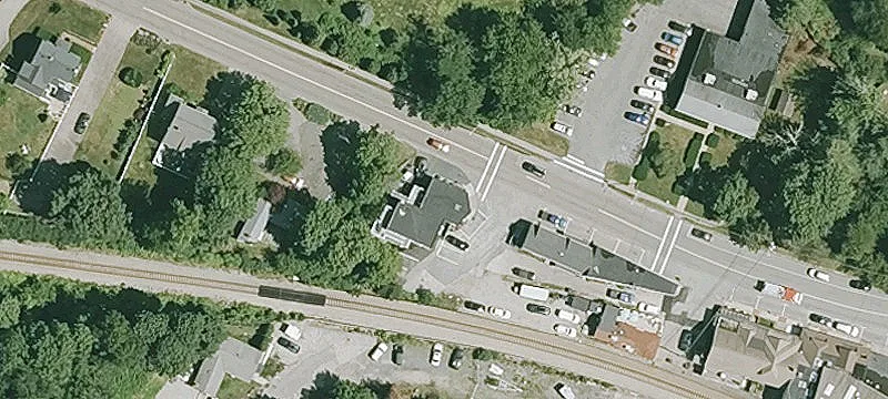 Four-Unit Mixed-Use Building