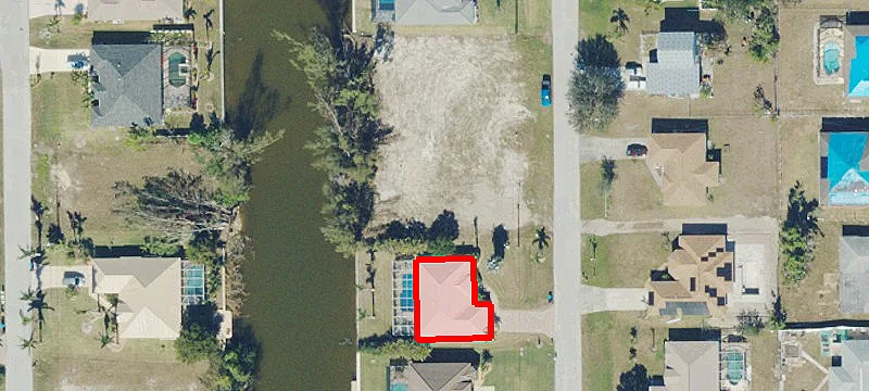 Freshwater Canal Waterfront Lot