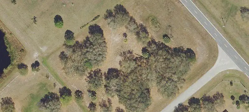 Residential Corner Lot With Utilities