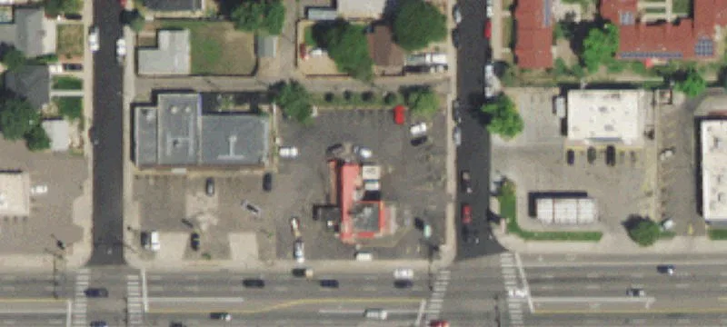 Signalized Drive-Thru Corner Restaurant
