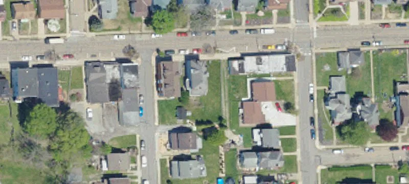 3-Unit Building with Retail Space