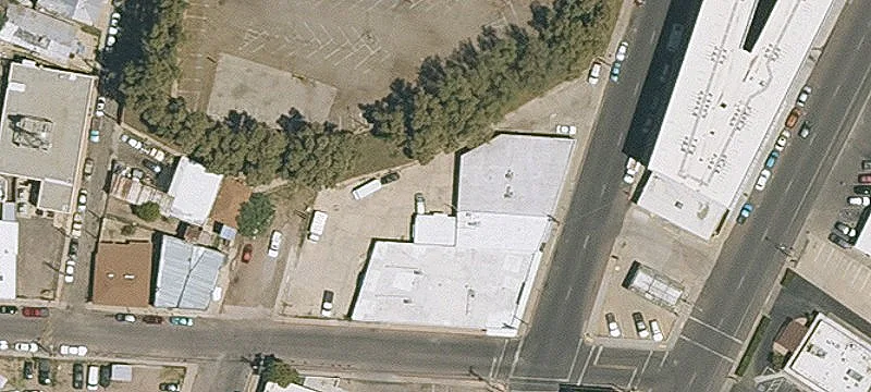 Retail Strip Center with Convenience Market