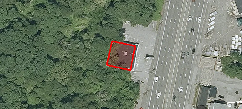 Freestanding Retail Building