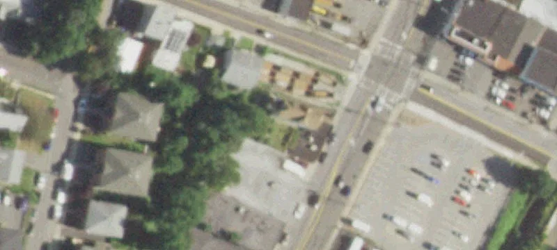 Mixed-Use Building with Diner Anchor