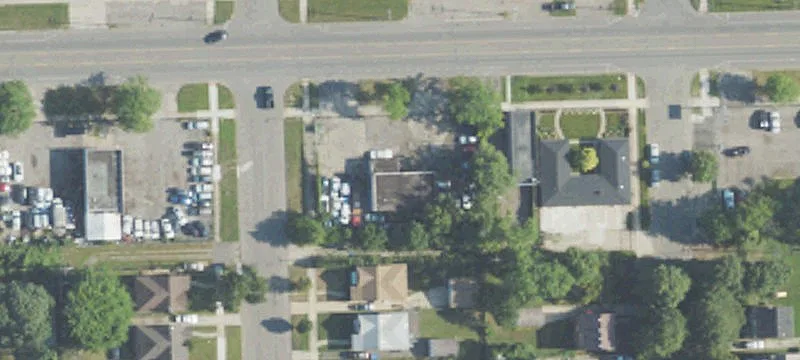 Auto Repair Facility with Fenced Lot