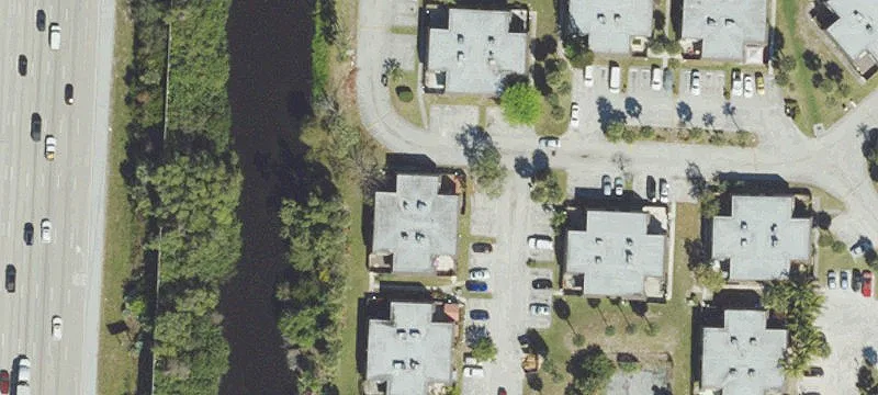 Commercial Land For Easy Highway Access