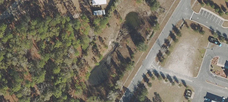 Six-Tenant Retail Plaza With Storage Land