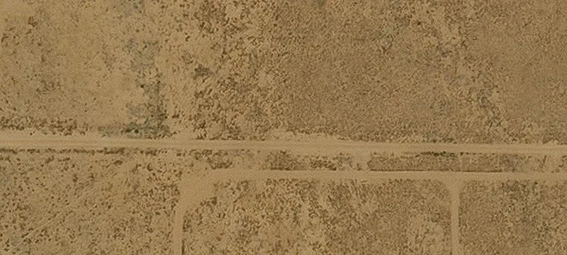 Mountain-Backing Farmland Parcel