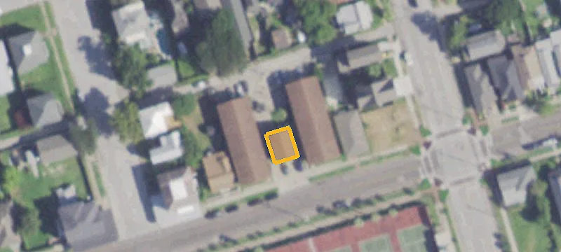 18-Unit Apartment Building