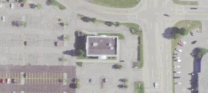 Single-Tenant Jewelry Retail Building