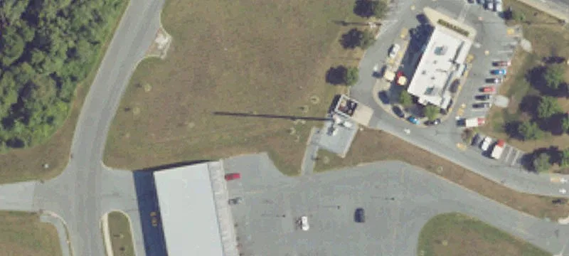 Retail Center with Inline Space