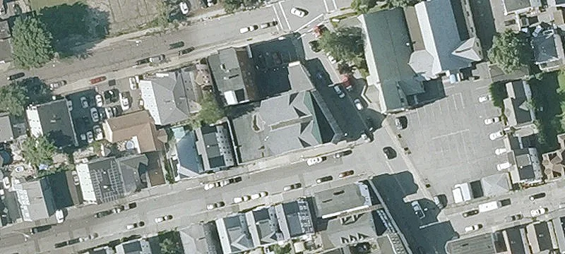 Multi-Level Retail Building