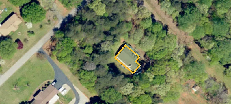 325 Bluebird Ln, Spartanburg, SC