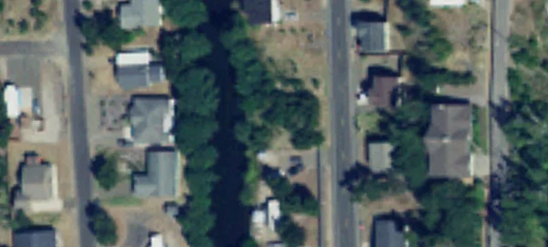 Canal-Front Buildable Lot