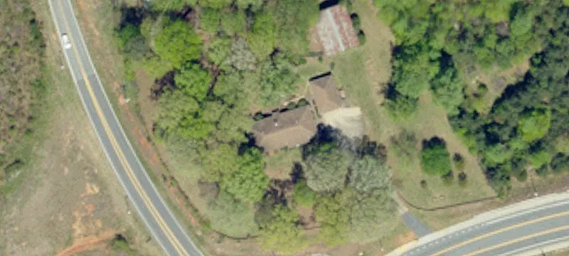 Commercial Land with Warehouse and Home