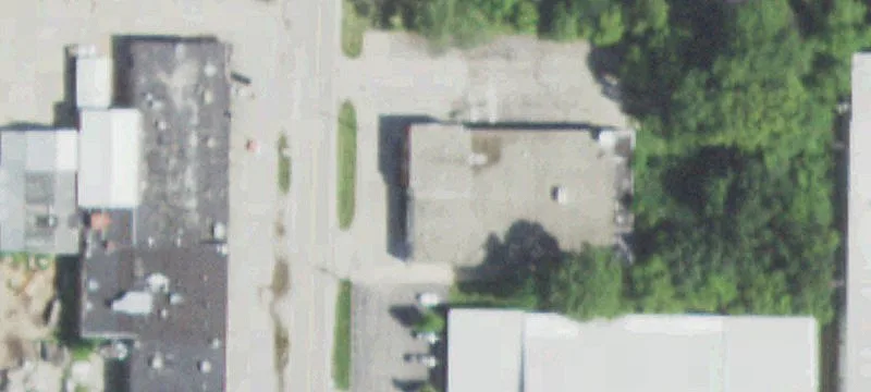 Single-Tenant Warehouse with Offices