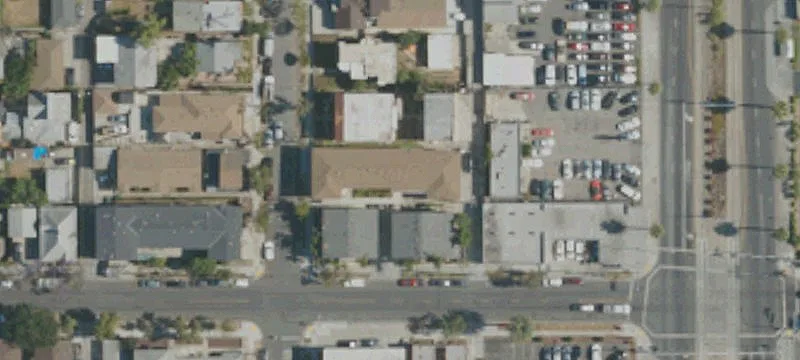 Well-Maintained 9-Unit Apartment Building