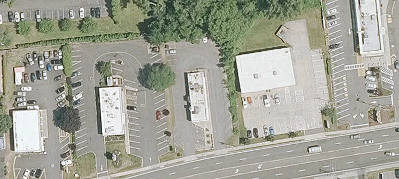 Retail Restaurant Building